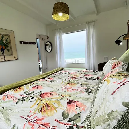 Mazeppa Sunrise Beach Accommodation Mazeppa Bay Room photo